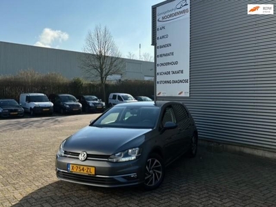 Volkswagen GOLF 1.4 TSI / PDC / LED / APP STORE / CC / FRONT