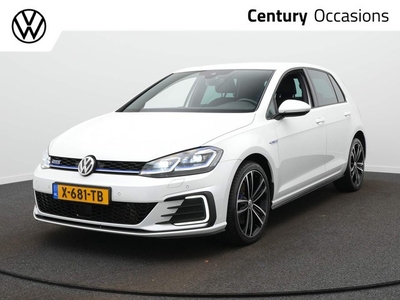 Volkswagen Golf 1.4 TSI PHEV GTE Navigatie / Trekhaak / Wit