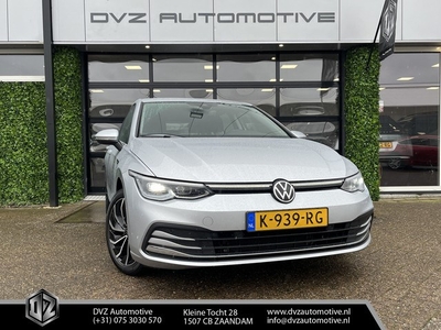 Volkswagen Golf 1.5 eTSI 150PK DSG Style IQ Light