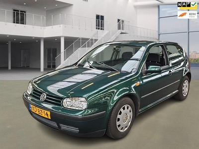 Volkswagen Golf 1.6/AUT/STUURBEKR/ELEKRAMEN/APK 19-11-2024