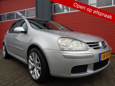 Volkswagen Golf 1.6 Optive 4, 5Drs,Airco,Cruise,Mooie auto!