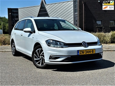 Volkswagen Golf 2.0 TDI Join White Silver Navigatie