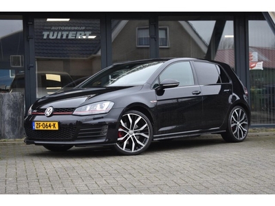 Volkswagen Golf 2.0 TSI GTI XENON HANDGESCHAKELD