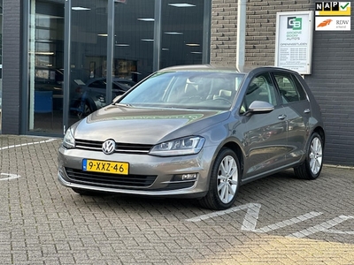 Volkswagen Golf Benzine