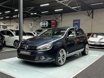 Volkswagen Golf Benzine