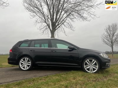 Volkswagen Golf Variant 1.5 TSI Highline, virtuele cockpit!