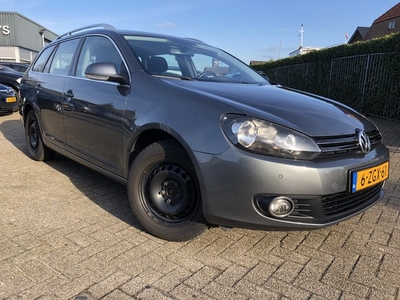 Volkswagen GOLF Variant 1.6 TDI Highline BlueMotion