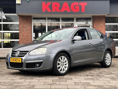 Volkswagen Jetta Comfortline 1.4 TSI 122 pk - navi - cruise