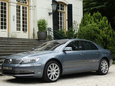 Volkswagen Phaeton 4.2 V8 5p. (bj 2014, automaat)