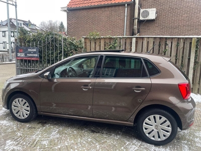 Volkswagen Polo 1.2 TSI Highline onderhoudshistorie aanwezig