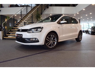 Volkswagen Polo 1.2 TSI Lounge Pano Navi Carplay LED