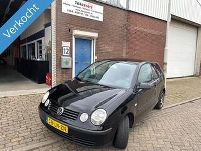 Volkswagen POLO 1.4 16V 75pk Highline