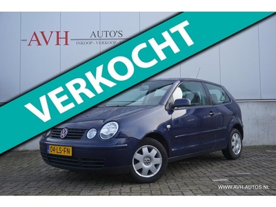 Volkswagen Polo 1.4-16V Highline