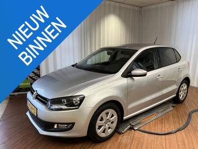 Volkswagen Polo 1.4-16V Highline Meeste luxe uitvoering.