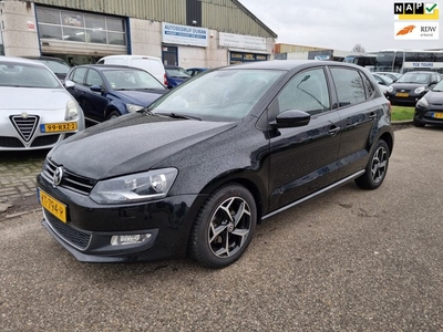 Volkswagen Polo 1.6 TDI BlueMotion Highline 5-Drs Navi!