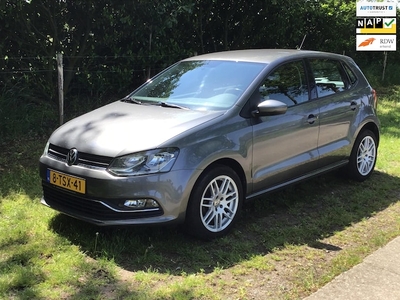 Volkswagen Polo Benzine