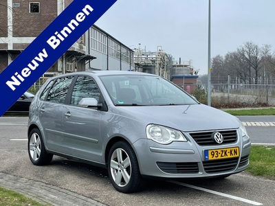 Volkswagen Polo Benzine