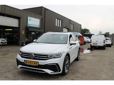 Volkswagen Tiguan 1.5 TSI R-Line Business+ (bj 2021)