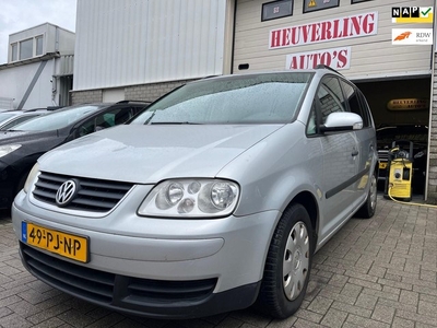 Volkswagen Touran 1.6-16V FSI Athene