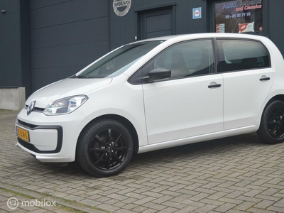 Volkswagen Up! 1.0 Black Edition 2019 Airco LM velgen