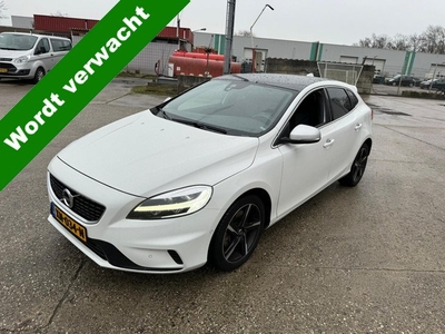 Volvo V40 1.5 T3 153pk R-Design Automaat