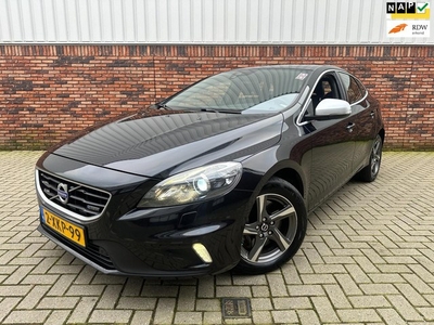 Volvo V40 2.0 D4 R-Design Business Leer Pano Camera