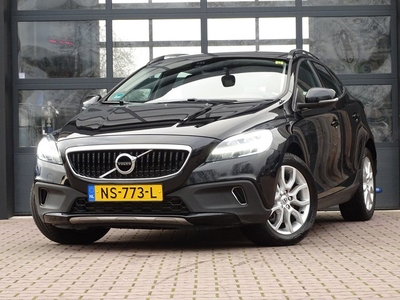 Volvo V40 Cross Country 2.0 T3 Nordic+ Standkachel, LED