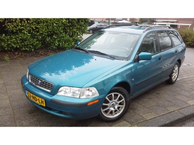 Volvo V40 MET AIRCO & APK TOT 08-11-2024!