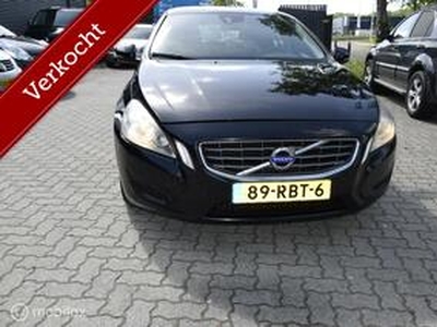 Volvo V60 2.0 D3 Kinetic