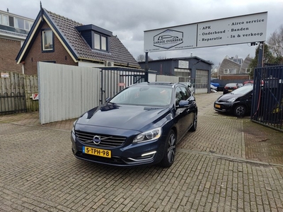 Volvo V60 2.4 D6 AWD Plug-In Hybrid Summum 2014