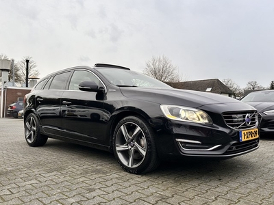 Volvo V60 2.4 D6 AWD Plug-In Hybrid Summum Aut. *PANO ACC