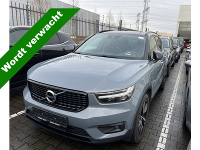 Volvo XC40 Volvo XC40 1.5 T5 Recharge 193kW/262pk DKG7 R-Design BI-TONE + PILOT ASSIST + KEYLESS ENTRY&GO + FULL LED HIGH BEAM + ADAPT.CRUI