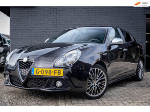 Alfa Romeo Giulietta 1.4 T Exclusive | Xenon | DNA | Navi