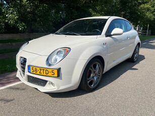 Alfa Romeo MiTo 0.9 TwinAir Distinctive Clima