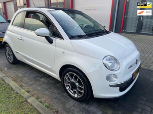 Fiat 500 1.2 Lounge Nw. APK / Airco / Pano Dak / Nap / Zeer mooie auto