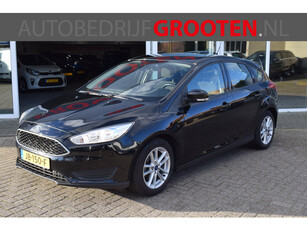 Ford Focus 1.0 Trend//Navi//5drs//Airco!!