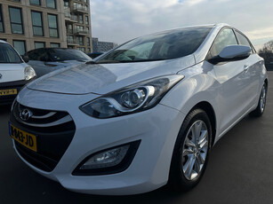 Hyundai I30 1.4 Clima Cruise PDC Goed Onderhouden auto