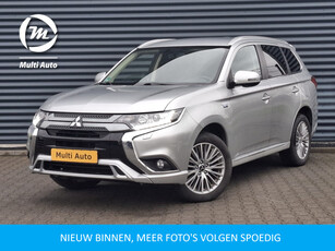 Mitsubishi Outlander 2.4 Intense Plug in Hybrid Dealer O.H. PHEV | Apple Carplay | Camera | L.M. 18