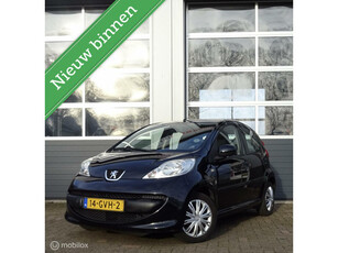 Peugeot 107 1.0-12V XS Urban Move