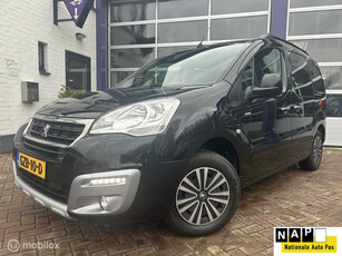 Peugeot Partner Tepee 1.2 Style * NAVIGATIE * TREKHAAK *