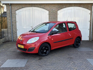 Renault Twingo 1.2 Authentique Sportieve uitstraling