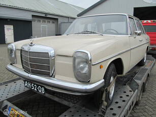 SCHUURVONDST Mercedes 200 , belastingvrij op LPG , bjr 1969