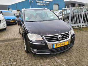 Touran 1.4 TSI 103 KW Trendline Business 7 PERSOON rijdbaar