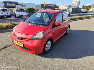 Toyota Aygo 1.0-12V + AUTOMAAT,AIRCO, 5 DEURS, 139000 KM ***