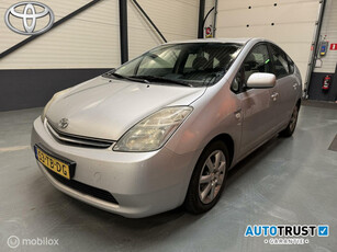 Toyota Prius 1.5 VVT-i Comfort Parkeersensoren|Trekhaak