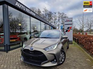 Toyota Yaris 1.5 Hybrid Dynamic/LMV/STOEL-EN STUURVERWARMING/CARPLAY/KEYLESS ENTRY