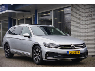 Volkswagen Passat Variant 1.4 TSI PHEV GTE Panoramadak Trekhaak App-connect Camera