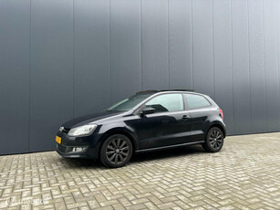 Volkswagen Polo 1.2 TSI Highline pano kanteldak 18 inch 6bak