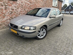 VOLVO S60 2.4 Edition