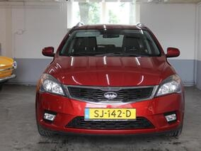 KIA CEE D Cee'd Sporty Wagon 1.4 CVVT X-tra